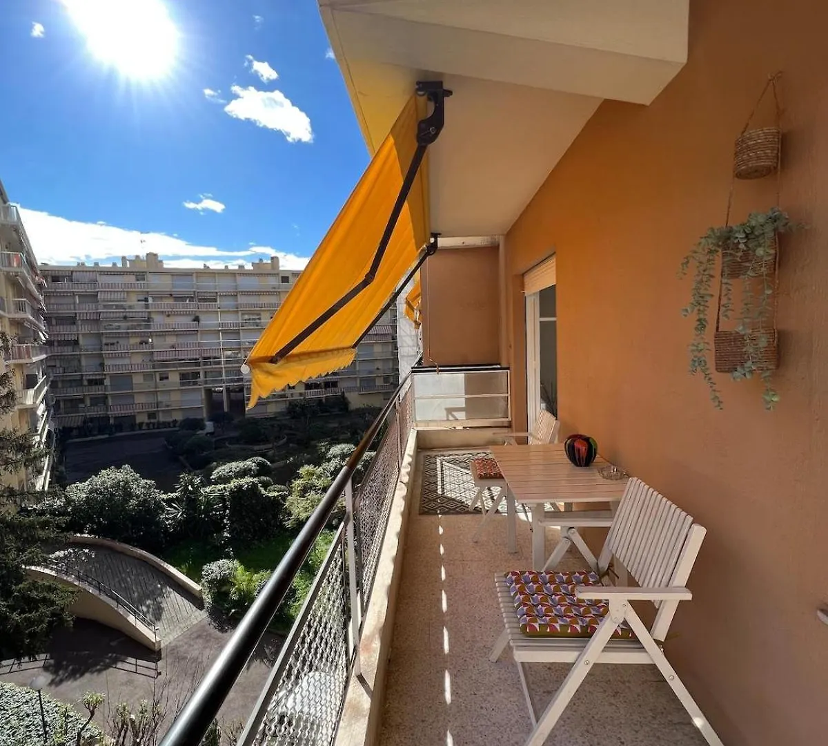 #Mimi Apartment 37 M2 Spacious And Quiet Menton